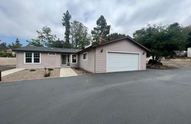 PRIVATE 3BD/2BA HOME IN ALPINE, FULLY FENCED IN, 2-CAR GARAGE  TONS OF PARKING!! - 2735 Alpine Boulevard, Alpine, CA 91901
