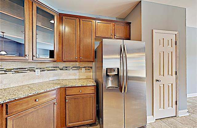 4126 Waxwood Drive Gallery 4