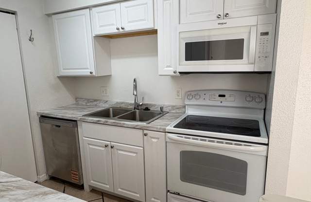 1/1 Condo for Rent in Fort Myers photos photos