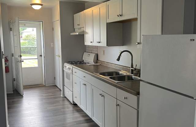 16 East 1st Avenue photos photos