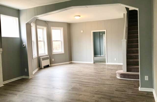 171 NORMAN AVENUE Gallery 4