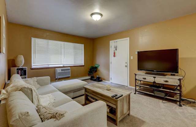 2335 N 1st Street photos photos