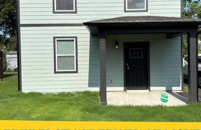 729 N Dunlap St photos photos