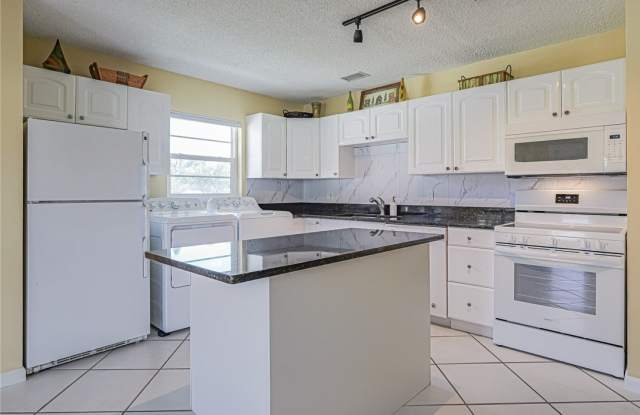 11 Vista Palm Lane unit: 203 photos photos