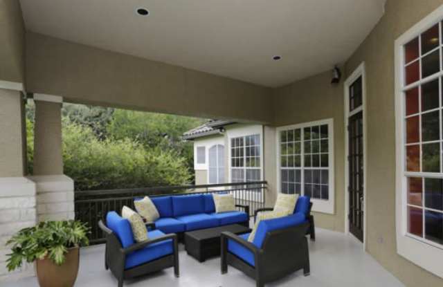 2333 S MoPac Expy Gallery 4