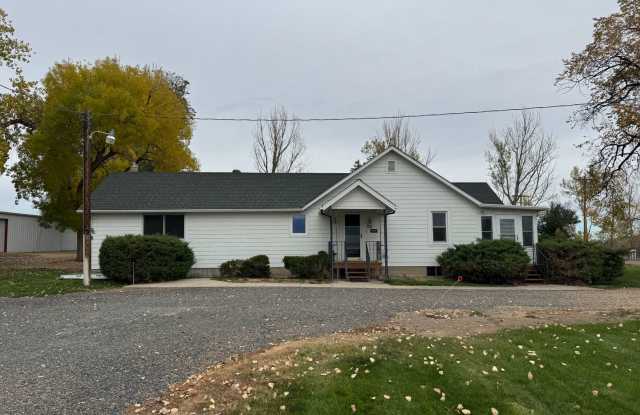 Spacious 3-Bedroom Home with Beautiful Views in Broomfield! Gallery 1