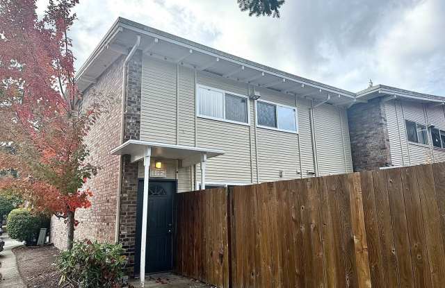 Bright Updated Townhome - 5713 122nd Avenue Southeast, Bellevue, WA 98006 Bright Updated Townhome - 5713 122nd Avenue Southeast, Bellevue, WA 98006