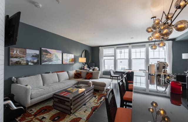 3401 Sherman Ave NW # 1 - 3401 Sherman Avenue Northwest, Washington, DC 20010