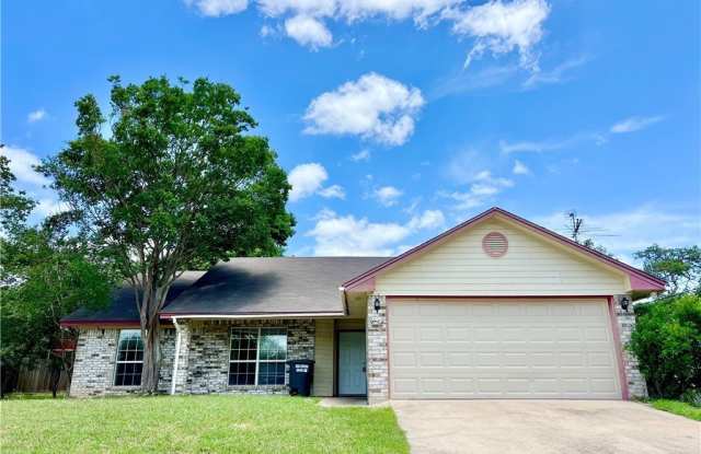 5386 Denmans Loop photos photos