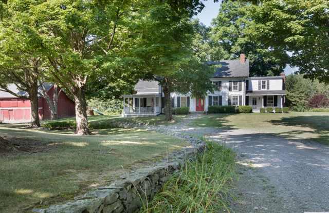 173 Pumpkin Lane Gallery 4
