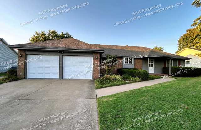 3417 Ridge Dr Gallery 1