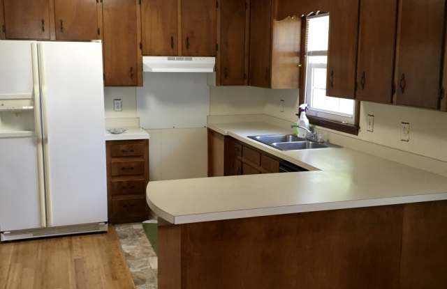 2353 Baileys Crossroads Road Gallery 2