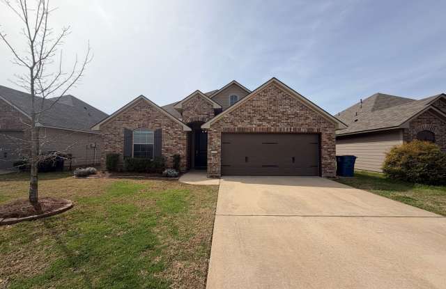 This home will go fast!! Super clean and ready for new tenant! photos photos