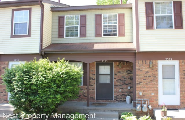 2525 Sylvan Glen - 2525 Sylvan Glen Court, Iowa City, IA 52246