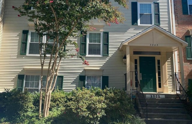 3805 GREEN RIDGE COURT - 3805 Green Ridge Court, Fair Oaks, VA 22033