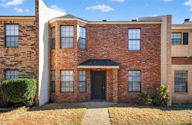 3220 Preston Drive photos photos