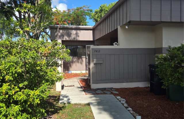 7412 SW 105th Pl Gallery 4