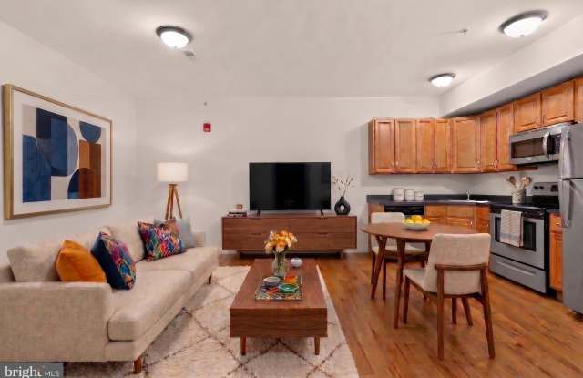 4011 BARING Street Gallery 1
