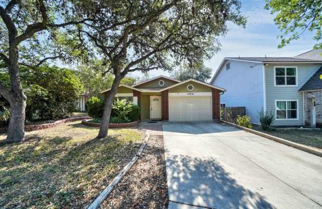 Cozy 3-Bed, 2-Bath with Fireplace in Prime NW Location - Realtor Commission: $500 photos photos