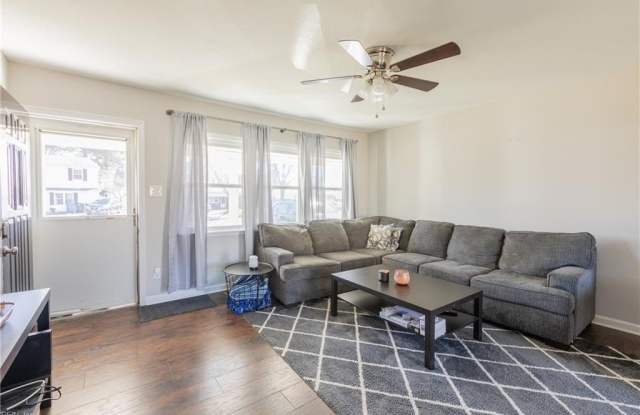 4932 Westgrove Road photos photos