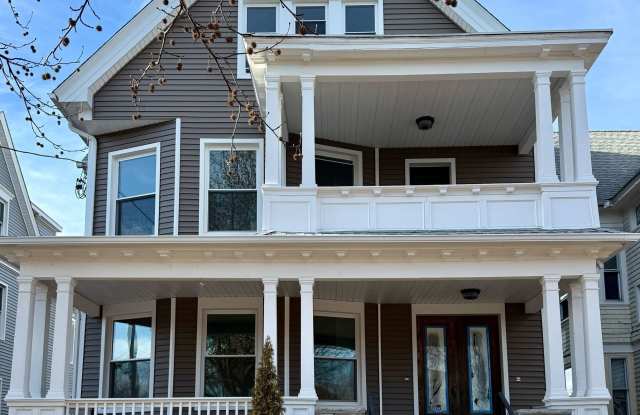 134 Hubinger Street unit: 1 photos photos