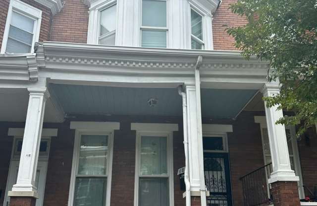Spacious Home! Finished Basement! W/D! Available Now! photos photos
