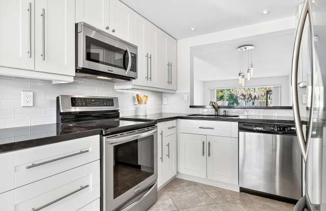 5021 Oak Hill Lane photos photos