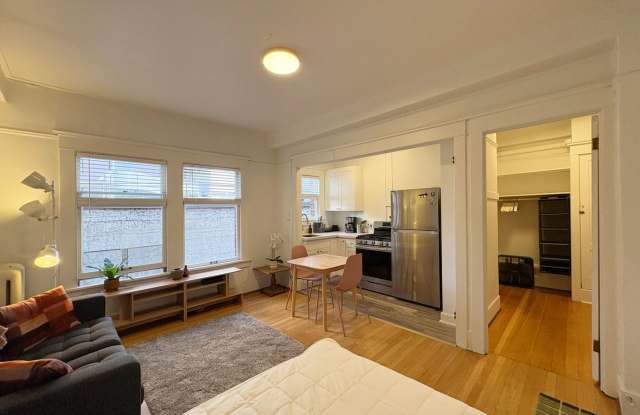 Virginian Apartments photos photos