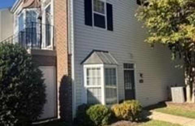 1228 ROCKLAND Court Gallery 2