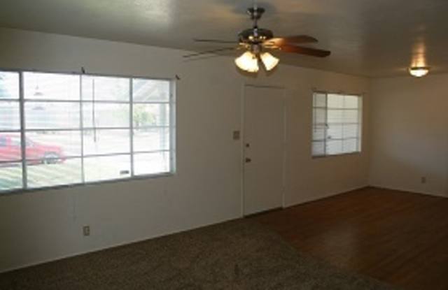 3413 Elcia Drive (SW) South Real Rd  Stockdale Hwy Area - 3413 Elcia Drive, Kern County, CA 93309