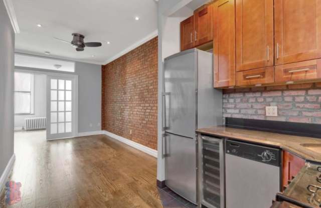 44 E 1ST ST. - 44 East 1st Street, New York City, NY 10003