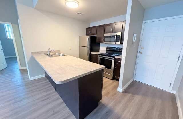 The Foundry, Two Bedroom, One Bathroom Unit - 40 Grant Street, York, PA 17401