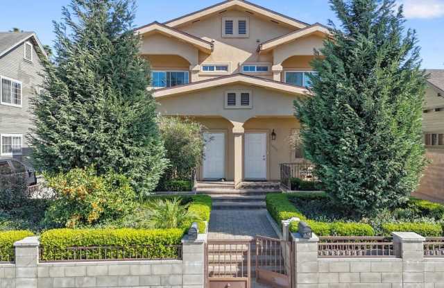 2018 Hillcrest Dr photos photos