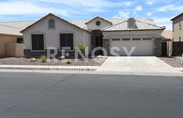 Price Reduced! Private Pool, Putting Green & Move-In Ready in Avondale! photos photos