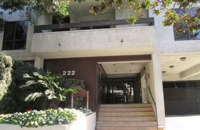 Burbank 2+2 w/appliances, parking, pool + balcony! photos photos