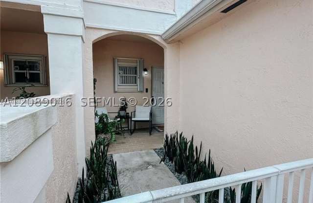 11807 SW 99th Ln Gallery 3