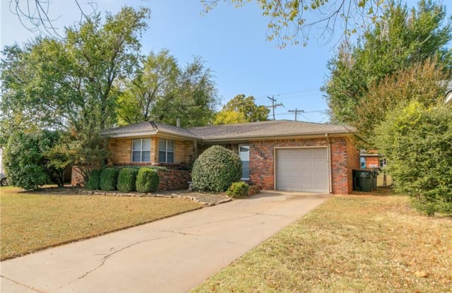 10009 Ridgeview Drive - 10009 Ridgeview Drive, The Village, OK 73120