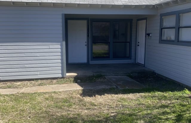 1804 Alamo Avenue - 1804 Alamo Avenue, Killeen, TX 76541 1804 Alamo Avenue - 1804 Alamo Avenue, Killeen, TX 76541