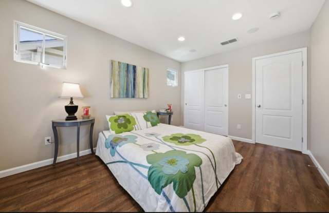 1084 Avocet Dr photos photos