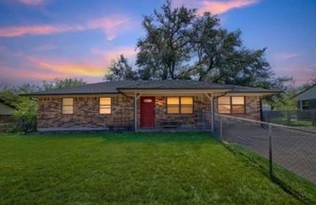 604 Fegan Street photos photos