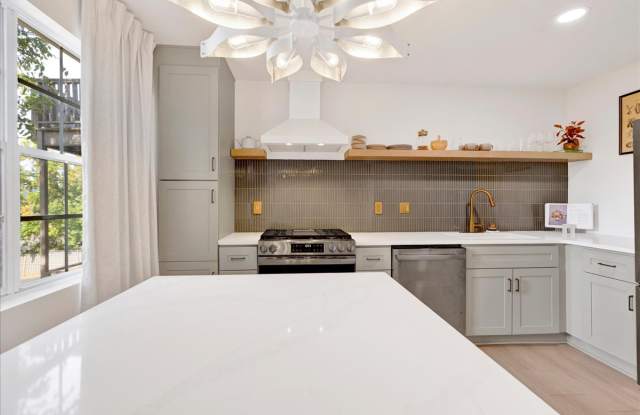 3120 Lancaster Court - 3120 Lancaster Court, Homewood, AL 35209