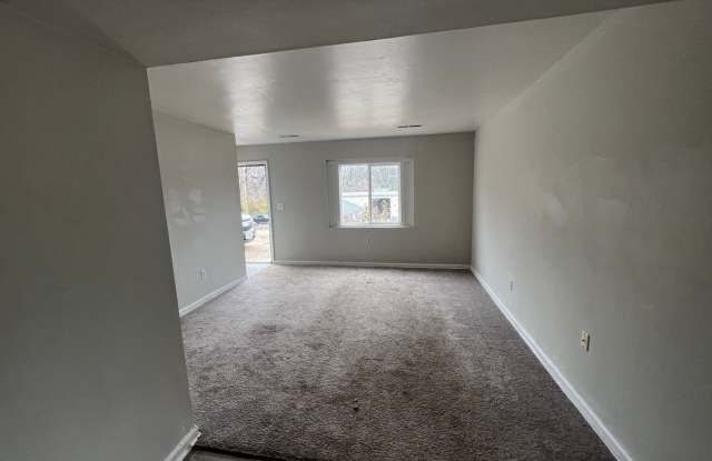 1646-1648 Eastern Ave NE photos photos 1646-1648 Eastern Ave NE photos photos