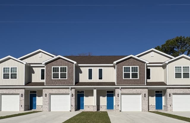 848 Fairview Dr - 848 Fairview Drive, Wright, FL 32547 848 Fairview Dr - 848 Fairview Drive, Wright, FL 32547