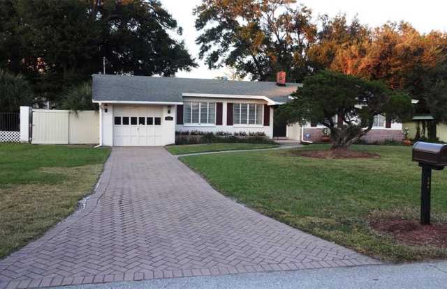 236 BLOSSOM LANE - 236 Blossom Lane, Winter Park, FL 32789