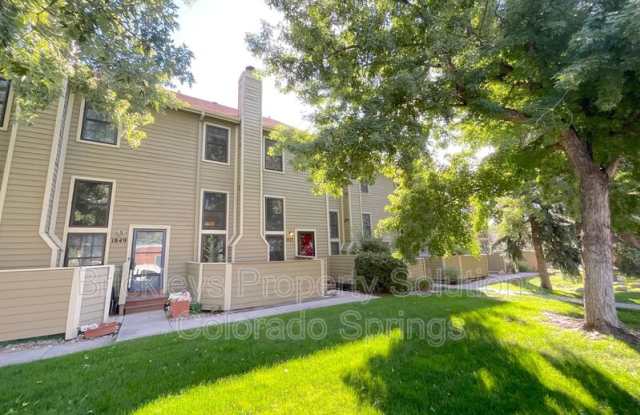 1857 Lorraine St Gallery 2