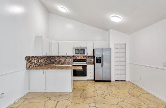 5524 Eagle Lake Drive Gallery 4