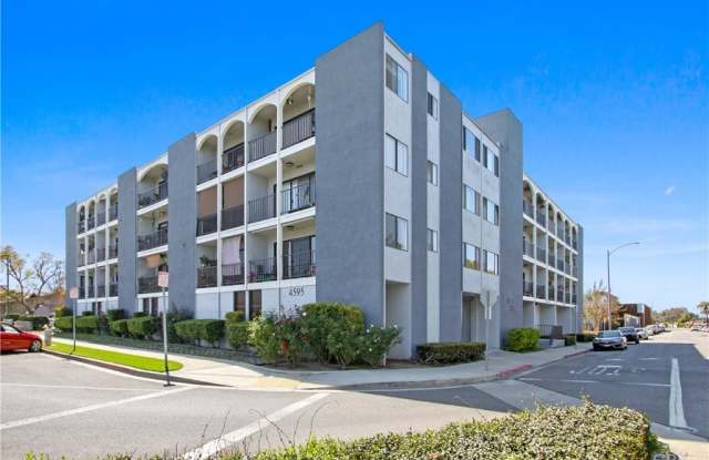 4595 California Ave photos photos
