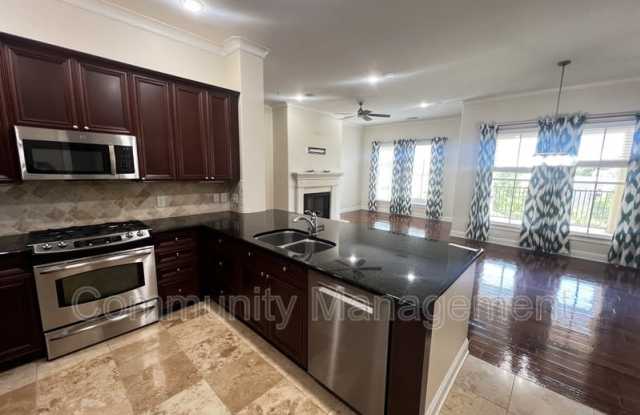 990 Stanford Ave photos photos