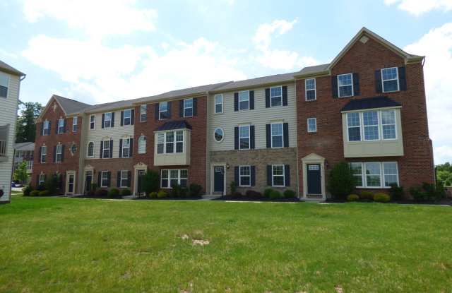 2703 Pointe View Dr Gallery 2