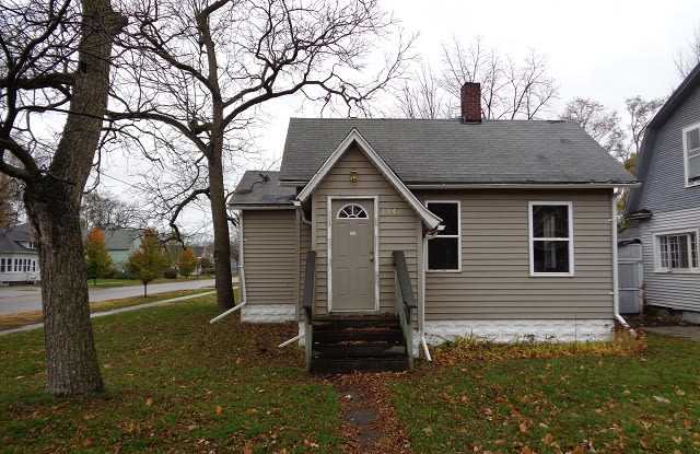 1541 6th St - 1541 6th Street, Muskegon, MI 49441
